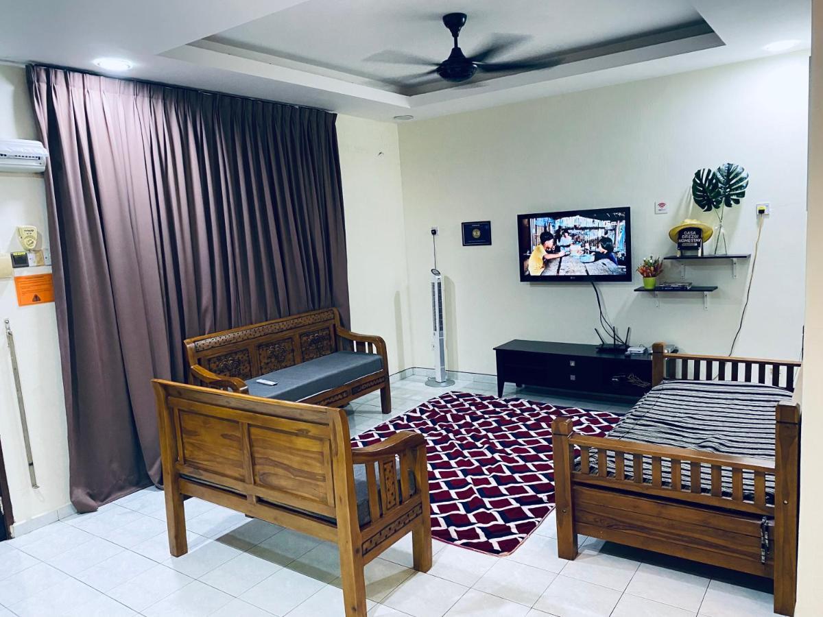 Casa Drezqi Homestay Melaka Private Pool Екстериор снимка