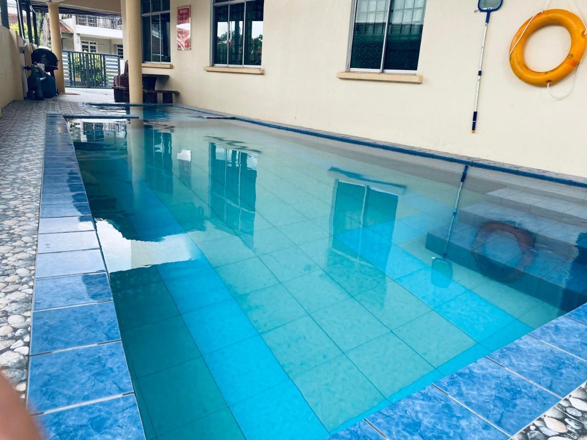 Casa Drezqi Homestay Melaka Private Pool Екстериор снимка