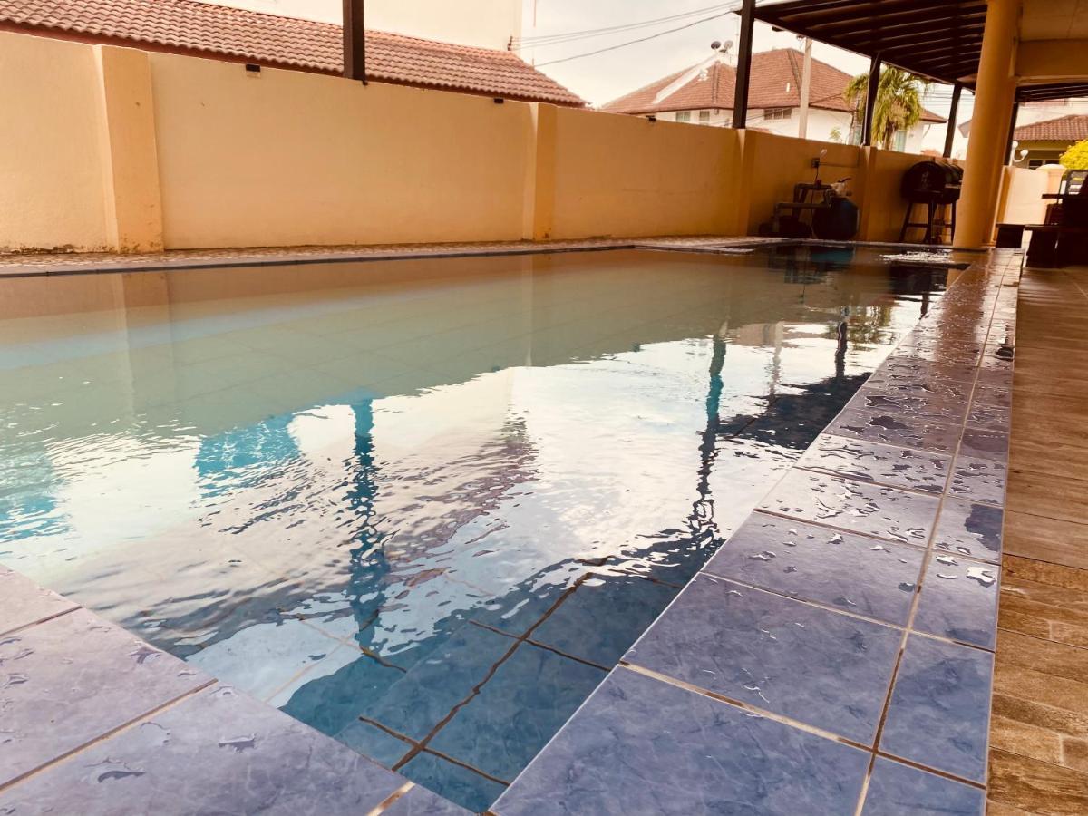 Casa Drezqi Homestay Melaka Private Pool Екстериор снимка